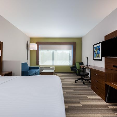 Holiday Inn Express Queensbury-Lake George Area By Ihg Экстерьер фото