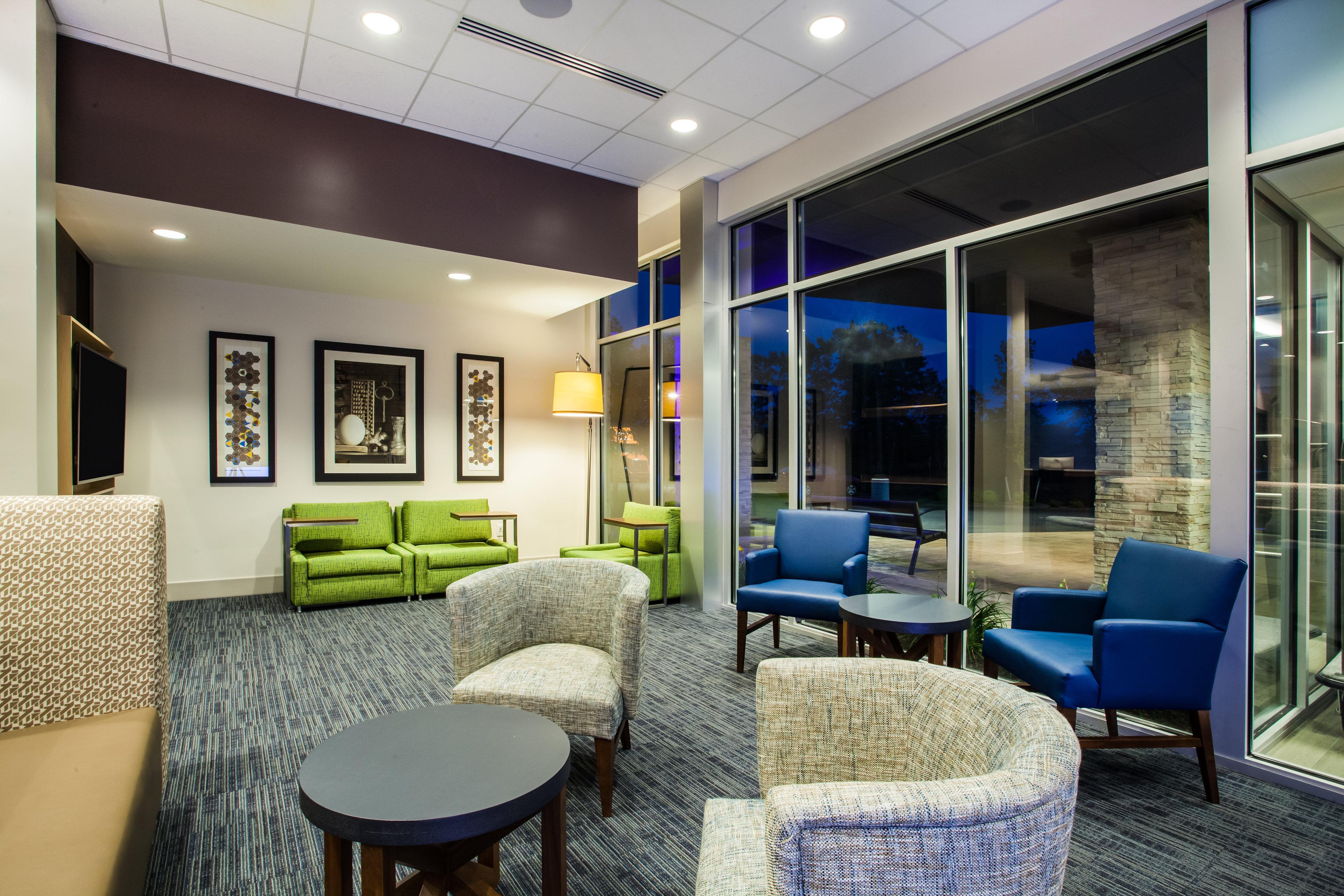 Holiday Inn Express Queensbury-Lake George Area By Ihg Экстерьер фото