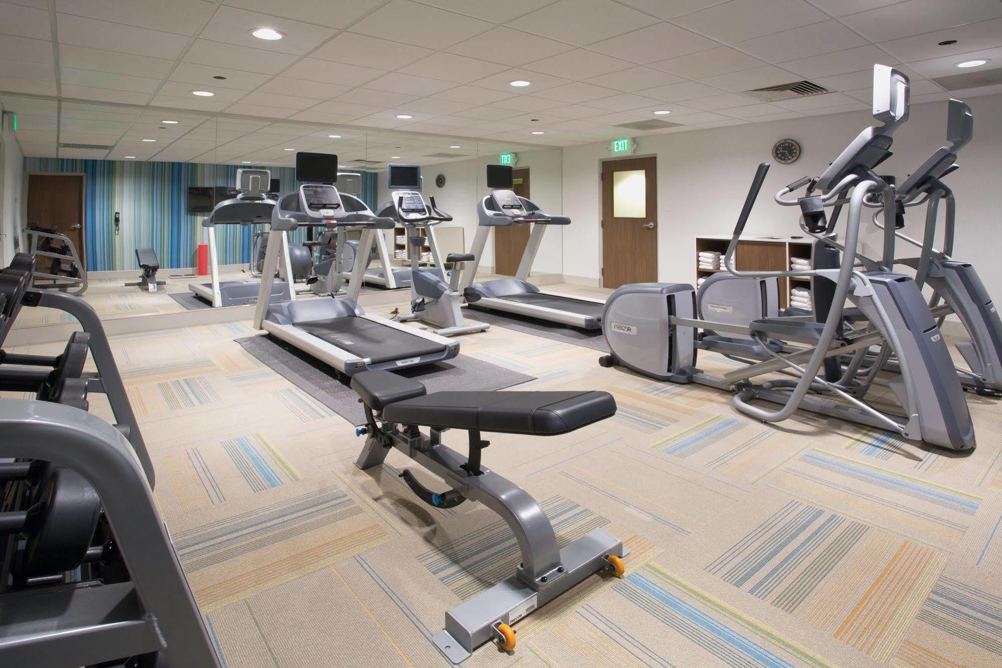 Holiday Inn Express Queensbury-Lake George Area By Ihg Экстерьер фото